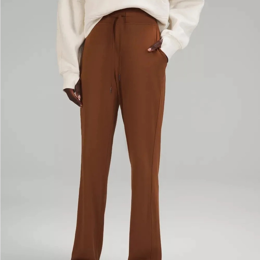 Lululemon- ready to rulu pants
